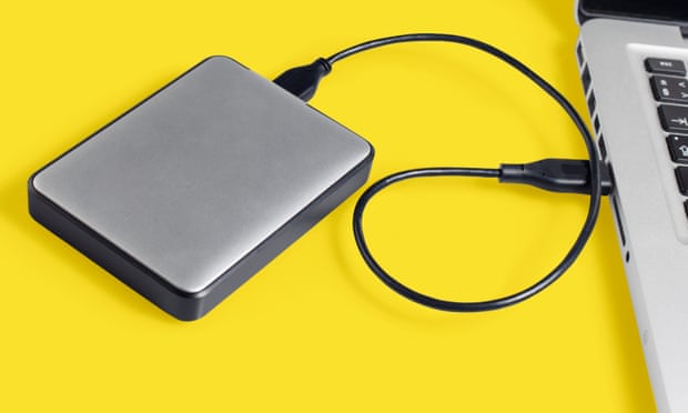 How to make Windows 10 recognize an external hard drive